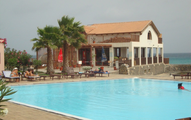 Restaurants and Bars on the islands of Cape Verde